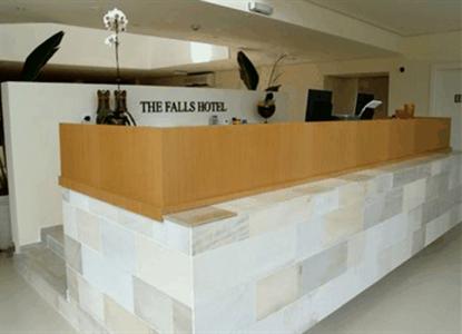 фото отеля The Falls Hotel