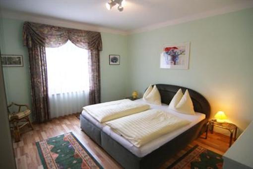 фото отеля Appartements am Kurpark