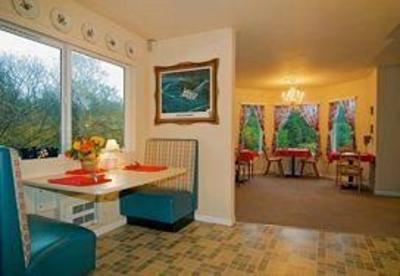 фото отеля Ocean Shores Gibson's Bed & Breakfast