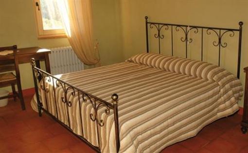 фото отеля Agriturismo Al Monte Farmhouse Verrua Savoia