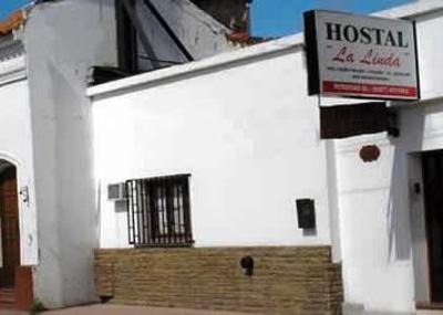 фото отеля Hostal La Linda
