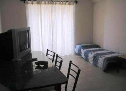 фото отеля Hostal La Linda