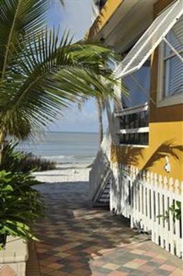 фото отеля Tiki Resort Motel Fort Myers Beach