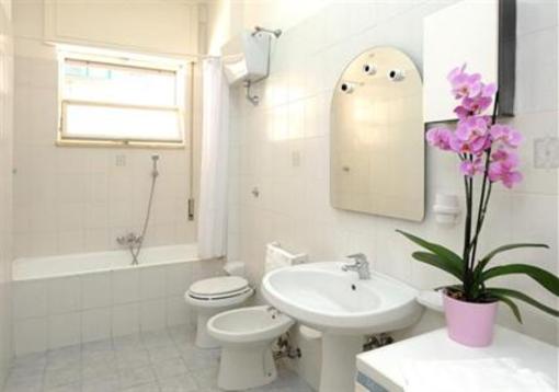 фото отеля Tizi Apartments