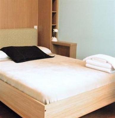 фото отеля Hotel Montreal Espace Confort