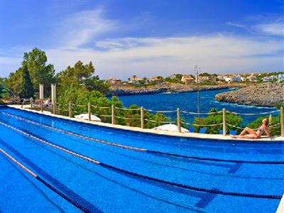 фото отеля JS Cape Colom