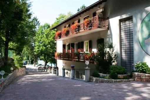 фото отеля Lago Park Hotel