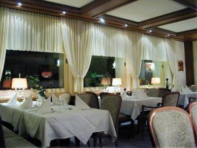 фото отеля Adler Hotel Lichtenstein