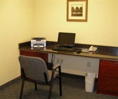 фото отеля Holiday Inn Express Hotel & Suites Pampa
