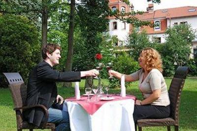фото отеля Park Schillerhain Hotel Kirchheimbolanden