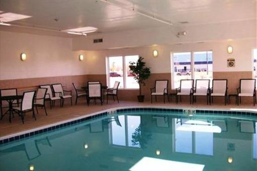 фото отеля Holiday Inn Express Hotel & Suites Mattoon
