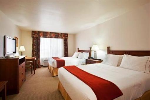 фото отеля Holiday Inn Express Hotel & Suites Mattoon