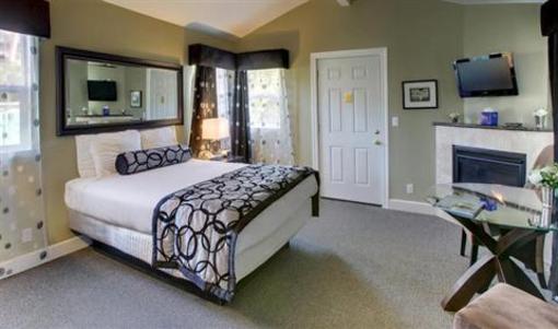 фото отеля Sea Breeze Inn & Cottages