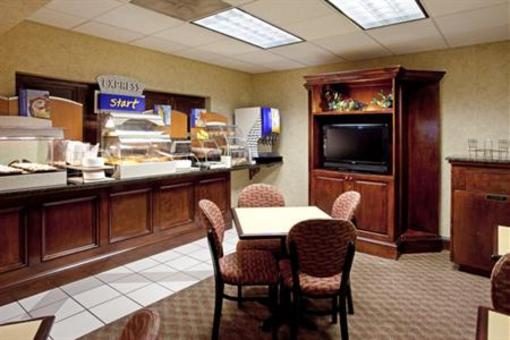 фото отеля Holiday Inn Express Hotel & Suites Lexington (South Carolina)