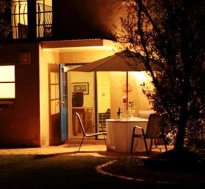 фото отеля Chez Vous Villas Pokolbin
