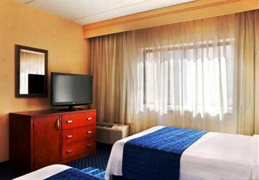 фото отеля Courtyard by Marriott Atlanta Gwinnett Mall