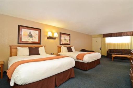 фото отеля BEST WESTERN Turquoise Inn and Suites