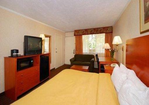 фото отеля Clarion Inn College Park (Maryland)