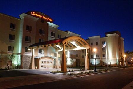 фото отеля Hampton Inn & Suites Suisun City Waterfront