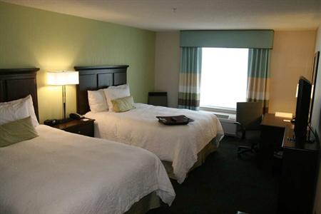 фото отеля Hampton Inn & Suites Suisun City Waterfront