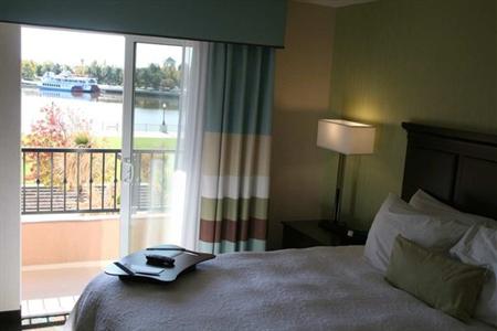 фото отеля Hampton Inn & Suites Suisun City Waterfront