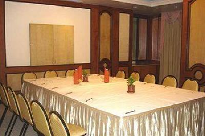 фото отеля VITS Hotel Mumbai