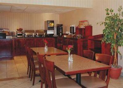 фото отеля Quality Inn Peterborough (Canada)