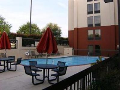 фото отеля Hampton Inn Northwest Seaworld San Antonio