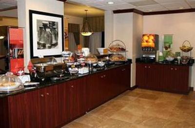фото отеля Hampton Inn Northwest Seaworld San Antonio