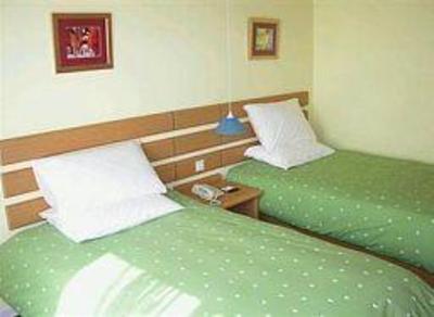 фото отеля Home Inn (Tianjin Dongli Yujin Road)