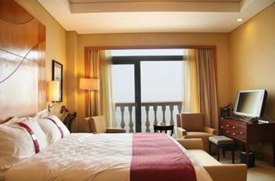 фото отеля Holiday Inn Sea View Qinhuangdao