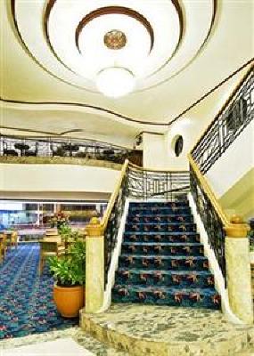 фото отеля Berjaya Manila Hotel - Philippines