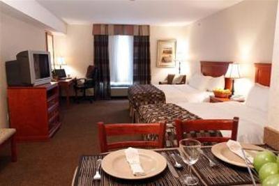 фото отеля Pomeroy Inn & Suites Grande Prairie