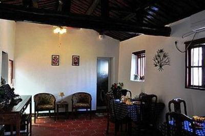 фото отеля Woxingwosu Hongqiang Inn