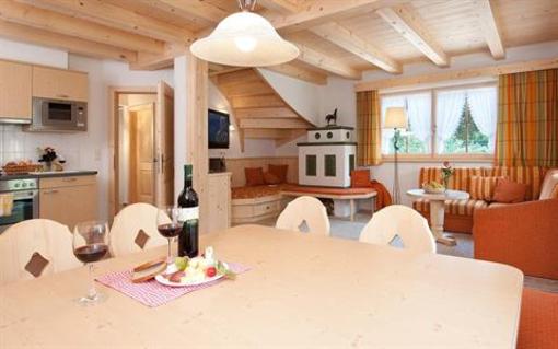 фото отеля Brugger Dorfl Chalet Mayrhofen