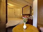 фото отеля Moonraker Guest House