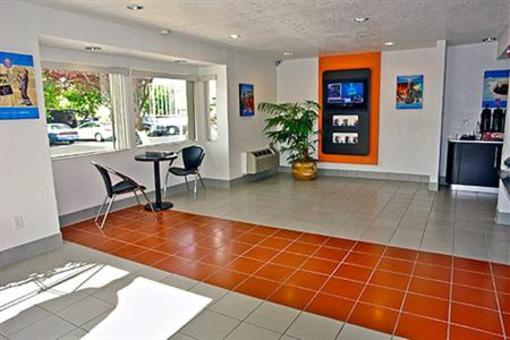 фото отеля Motel 6 Albuquerque - Coors Road