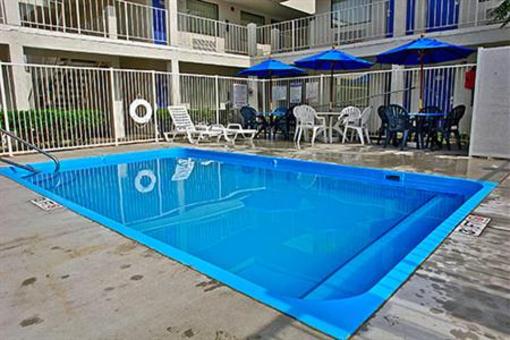 фото отеля Motel 6 Albuquerque - Coors Road