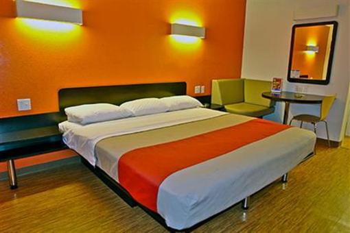 фото отеля Motel 6 Albuquerque - Coors Road