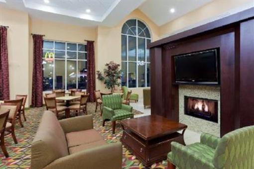 фото отеля Holiday Inn Express Woodstock / Shenandoah Valley