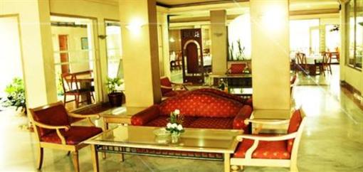 фото отеля Royal Palace Hotel Bandung