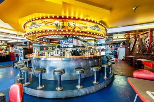 фото отеля Hotel Bourbon Montreal