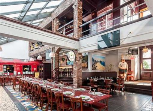 фото отеля Hotel Bourbon Montreal