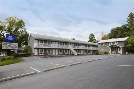 фото отеля Americas Best Value Inn Lake George