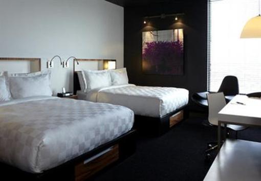 фото отеля Alt Hotel Toronto Pearson