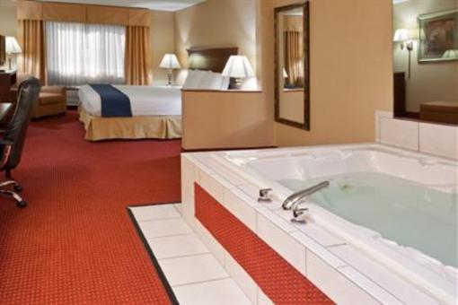 фото отеля Holiday Inn Express Mt. Vernon