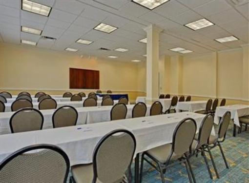 фото отеля Holiday Inn Express Hotel & Suites Ft Lauderdale - Plantation