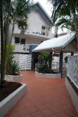 фото отеля Costa D'Ora Holiday Apartments Gold Coast