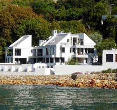 фото отеля 185 Beach Road Villa and Apartments Gordon's Bay