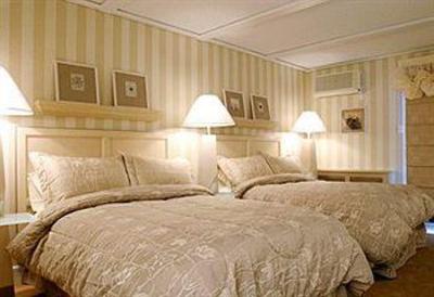 фото отеля Hostellerie Les Trois Tilleuls